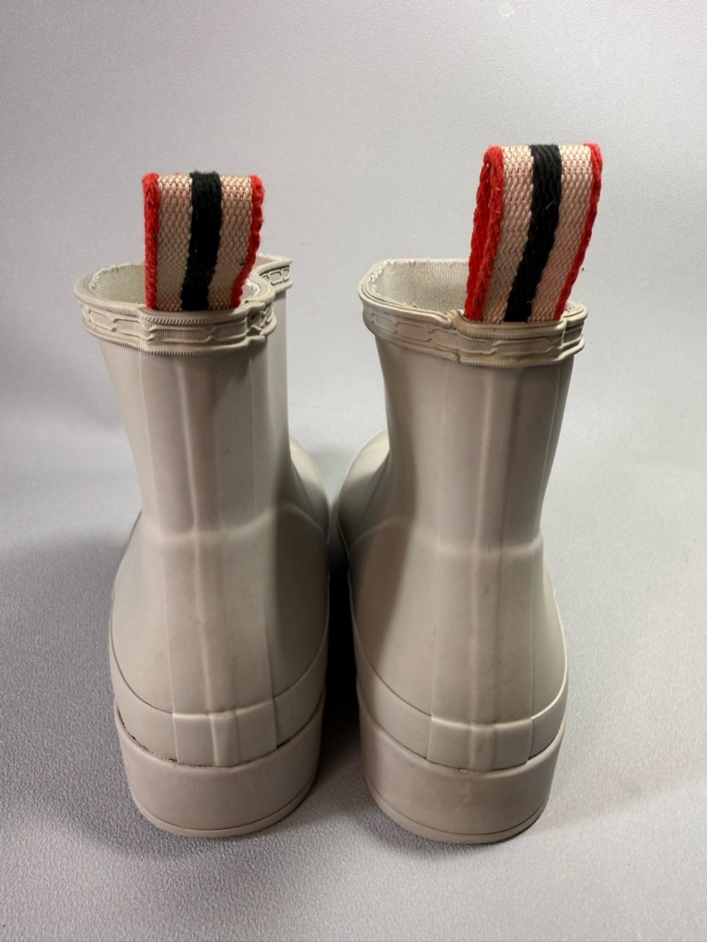 Hunter Play Short Wellington Light Gray Waterproof Rain Boots - Picture 5 of 11
